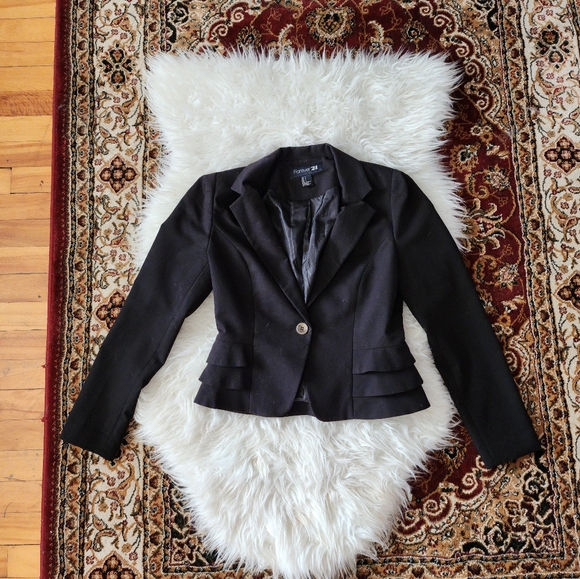 Forever 21 Elegant Black Blazer - Picture 5 of 9